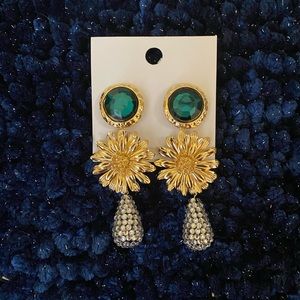 Vintage style earrings